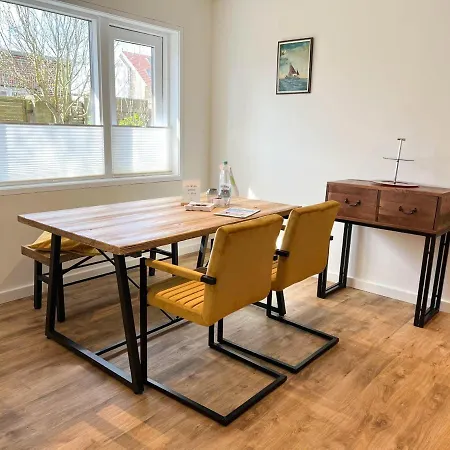 Penzion Kapitaenshaus-lassen-zimmer-atlantis