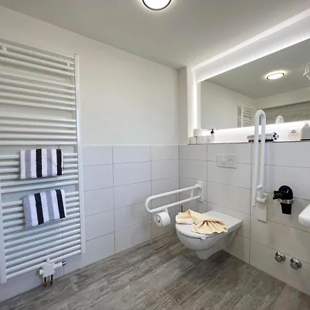 Kapitaenshaus-lassen-zimmer-atlantis Penzion 3*